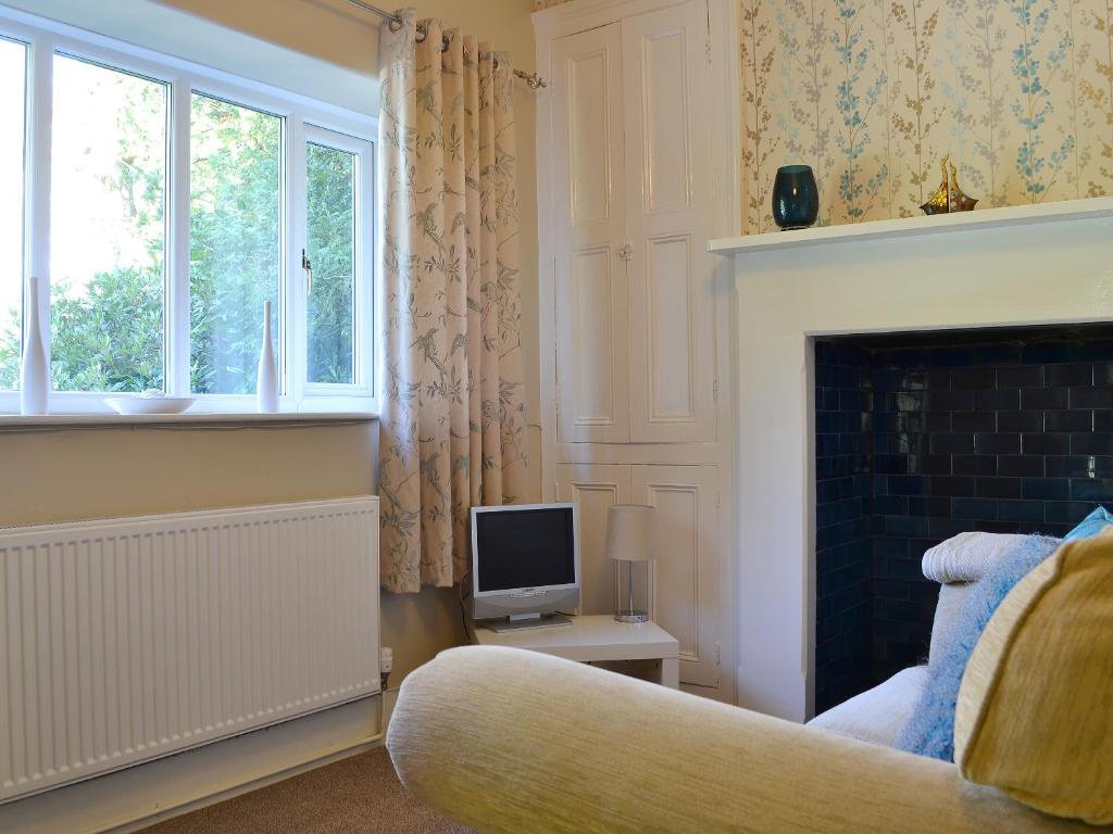 Corner Cottage room 4